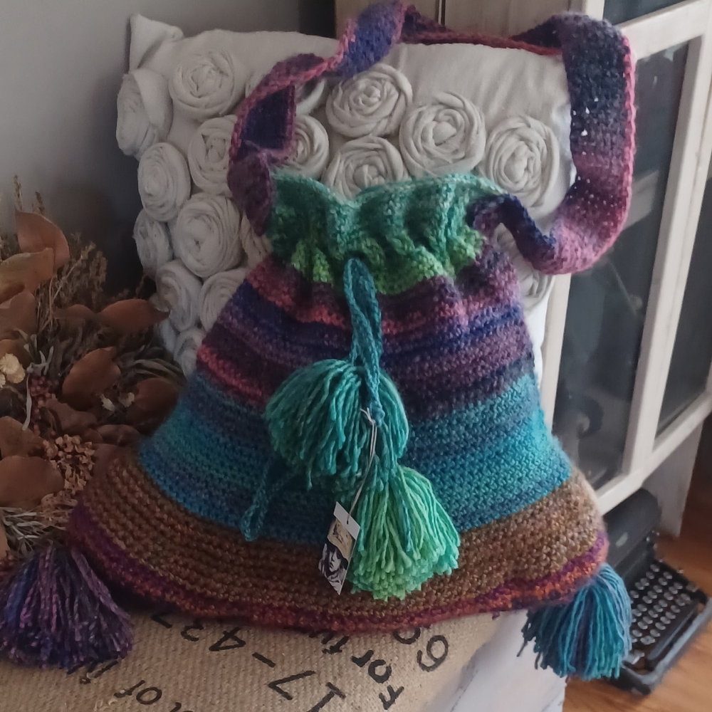 Multicolor Knit Women's Shoulder Bag